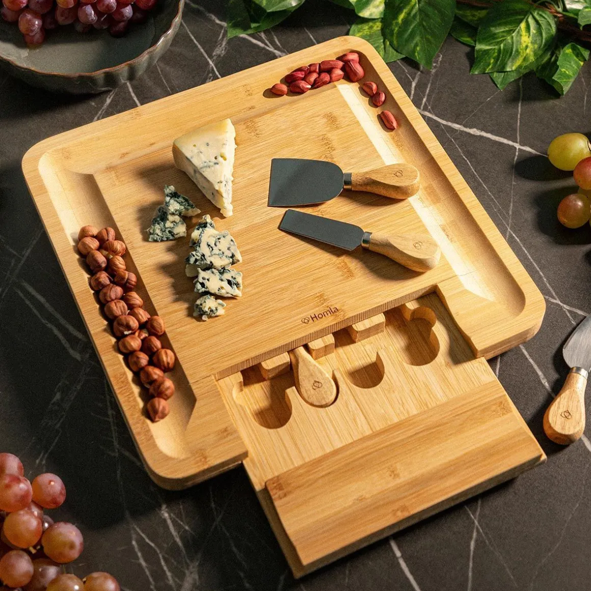 Deska Rumi Do Serwowania Z Miseczkami I Nozykami 33X33 Cm