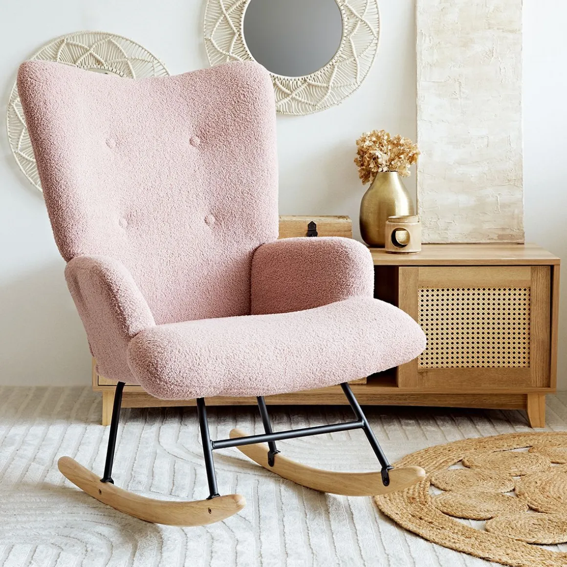 Fotel Moss Teddy Boucle Bujany Rozowy W Tkaninie Teddy Boucle 72X73X92 Cm