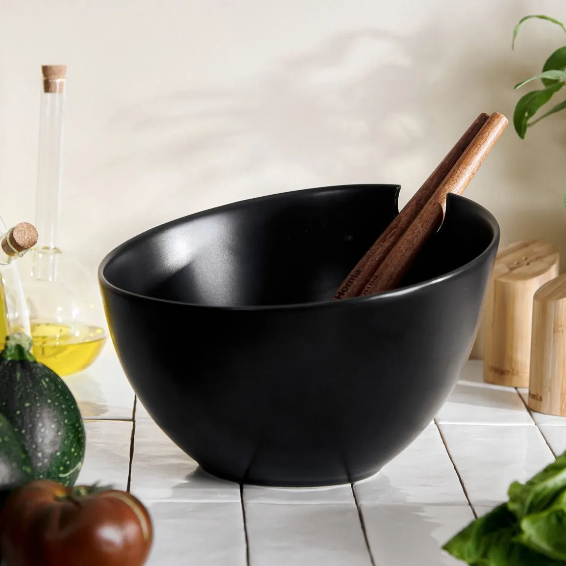 Misa Mooka Do Salat Ceramiczna Z Przyborami Czarna 24 Cm