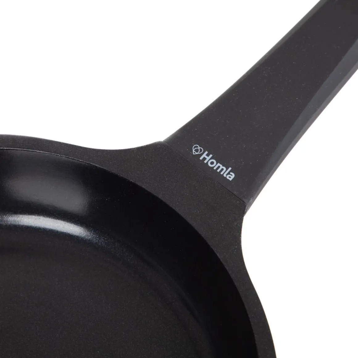 Patelnia Tristan Z Powloka Ceramiczna Ilag Czarna 24 Cm