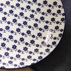 Talerz Navia Obiadowy Granatowy W Kwiatuszki 27 Cm